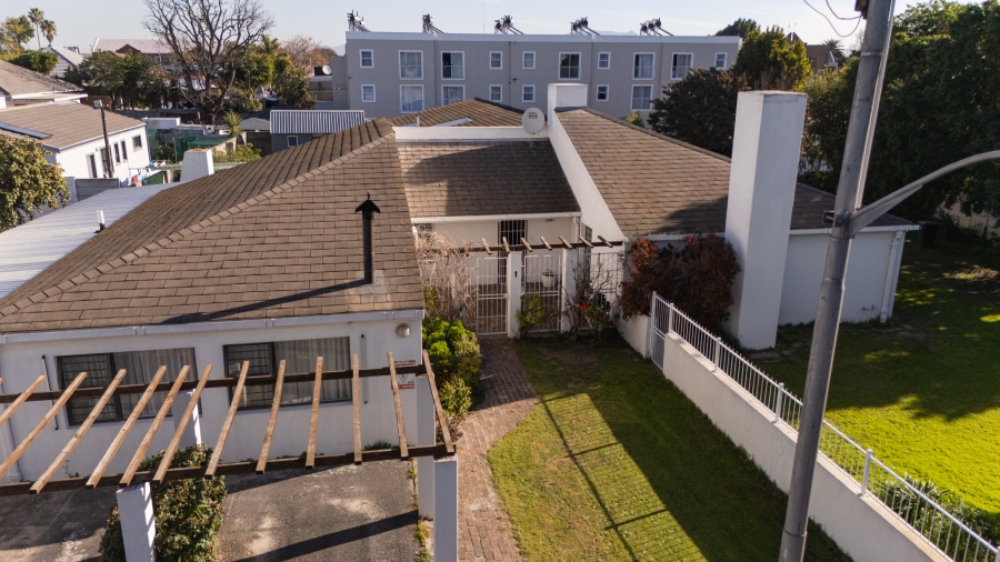 3 Bedroom Property for Sale in Bosonia Western Cape